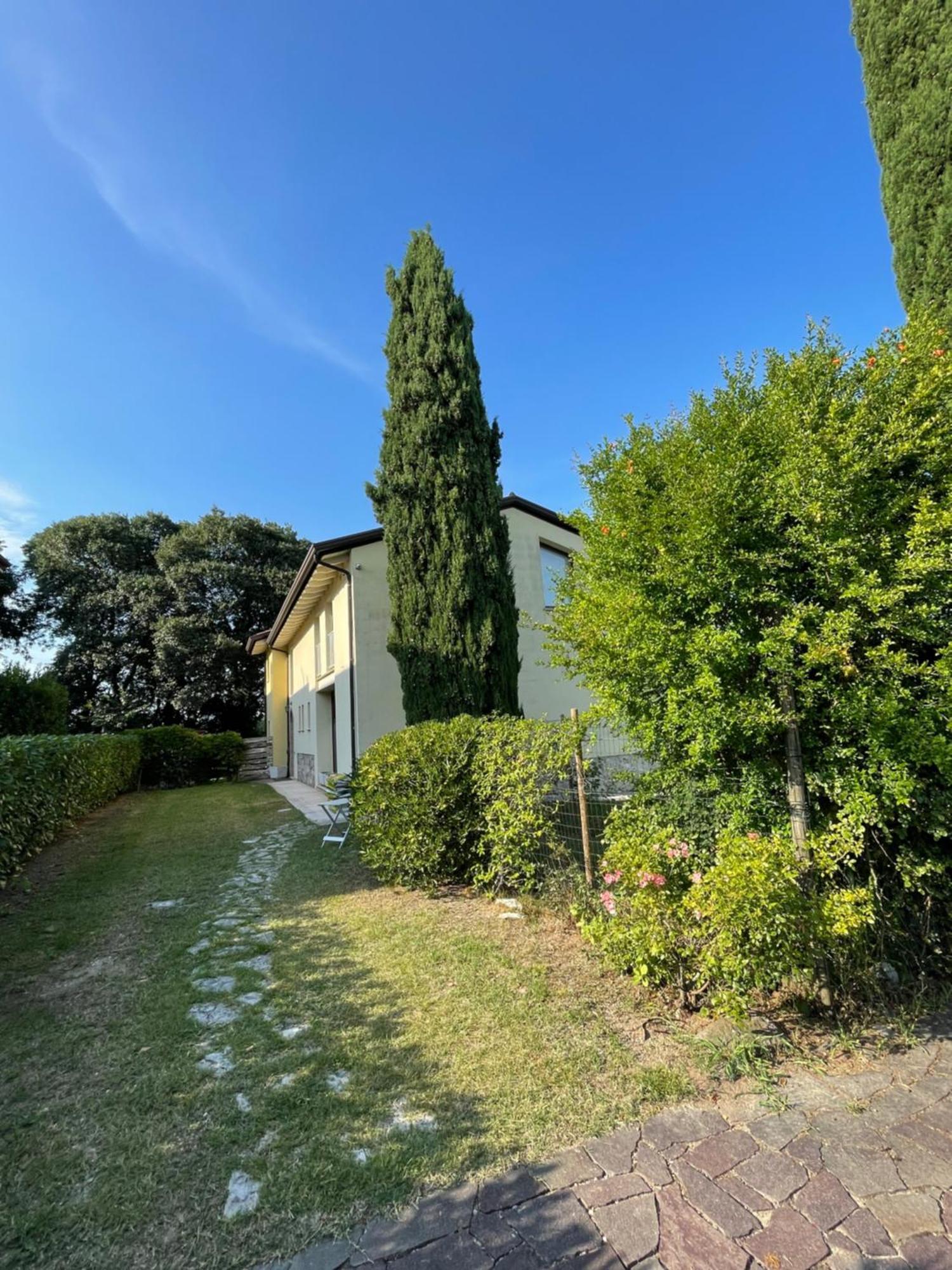 B&B Il Melograno Monzambano Exterior foto